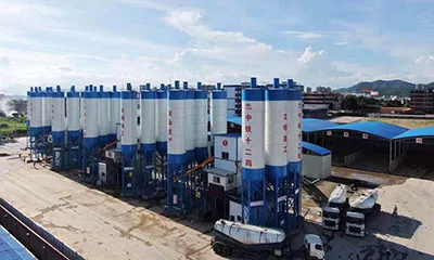 3 محطات خلط خرسانة HZS180 لمشروع سكة حديد Guangzhou-Shantou 